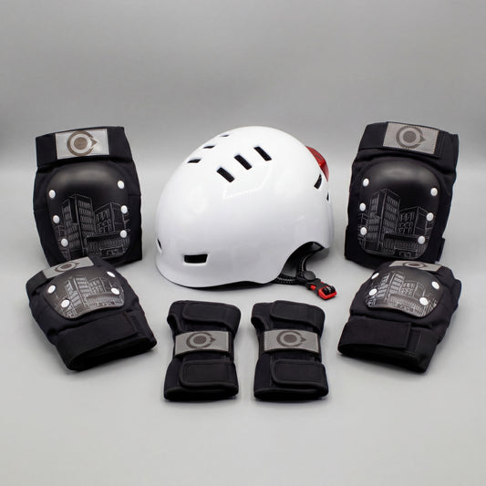 Casco Urbano Luz Led  + Protecciones Urbanas OnWheels